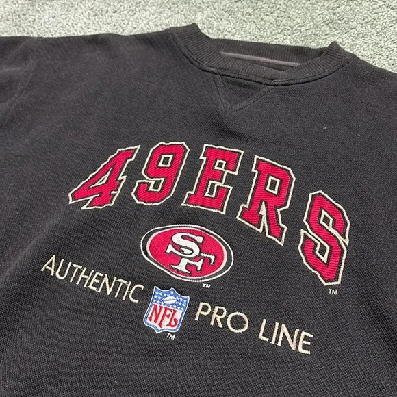 Vintage 90s San Francisco 49ers Retro Embroidered NFL Pro Line Sweatshirt Men